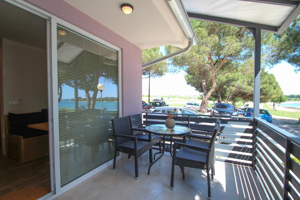 Apartments Erica Lux Novigrad Istria Kültér fotó